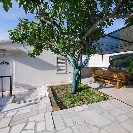 Strma Apartments Vis Exterior foto