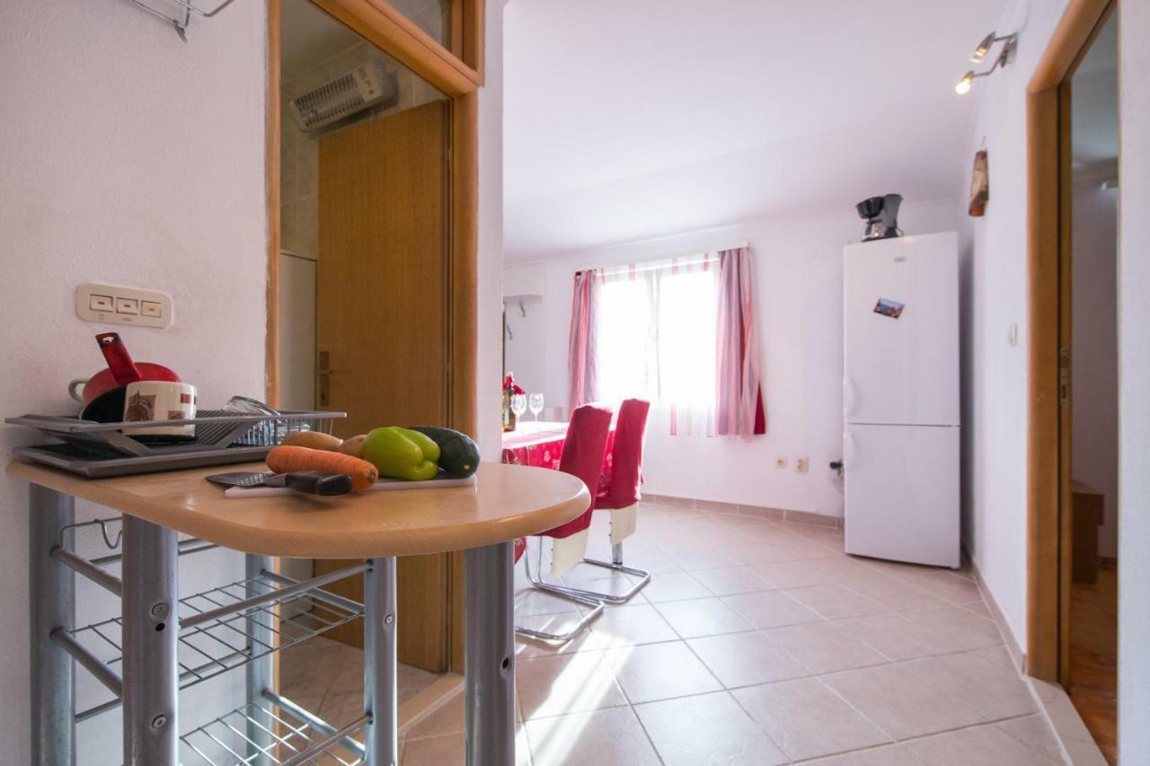 Strma Apartments Vis Exterior foto
